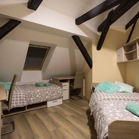 Minidorm Rooms In Heart Of City Center Марібор Екстер'єр фото
